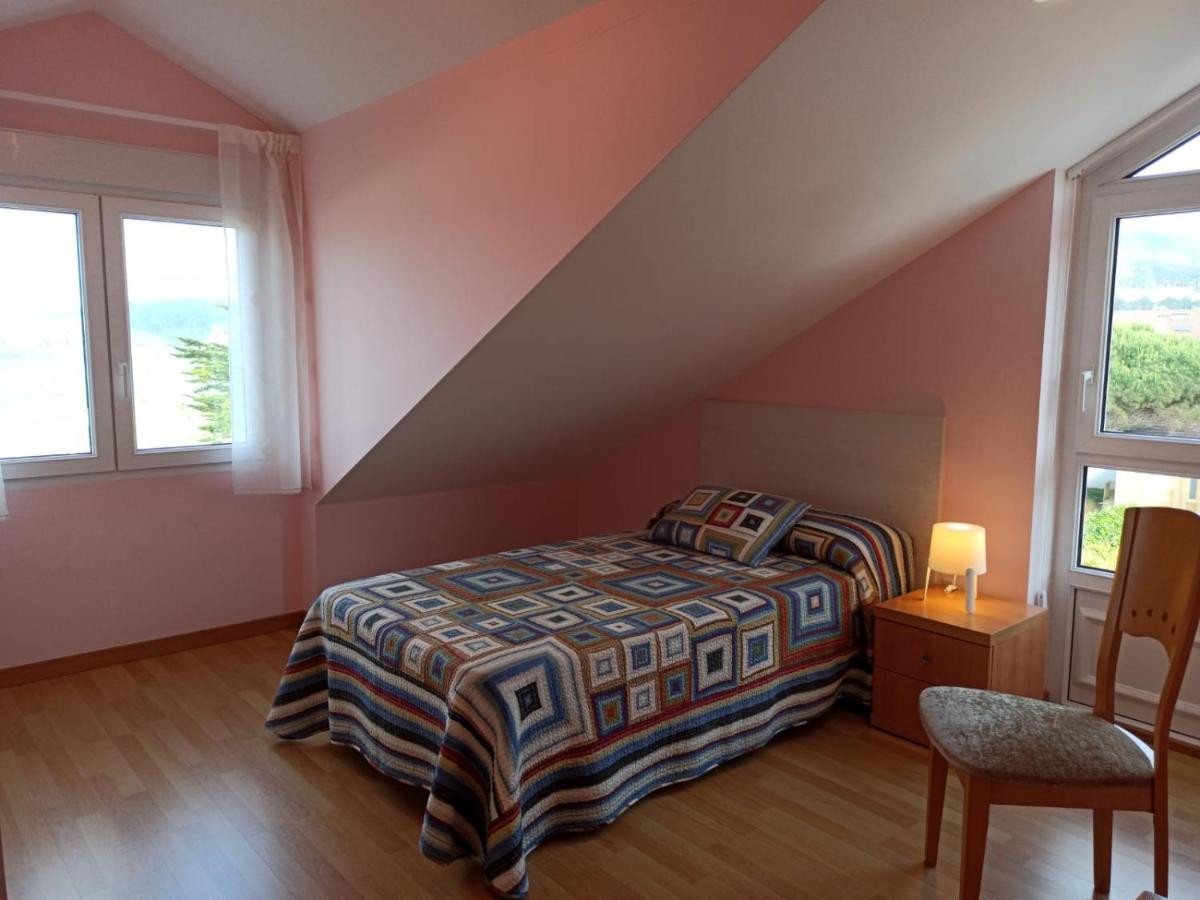 Chalet Atalaya A Pie De Playa En Laxe Exterior photo